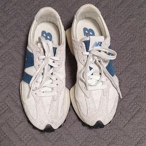 Women's New Balance Sneakers